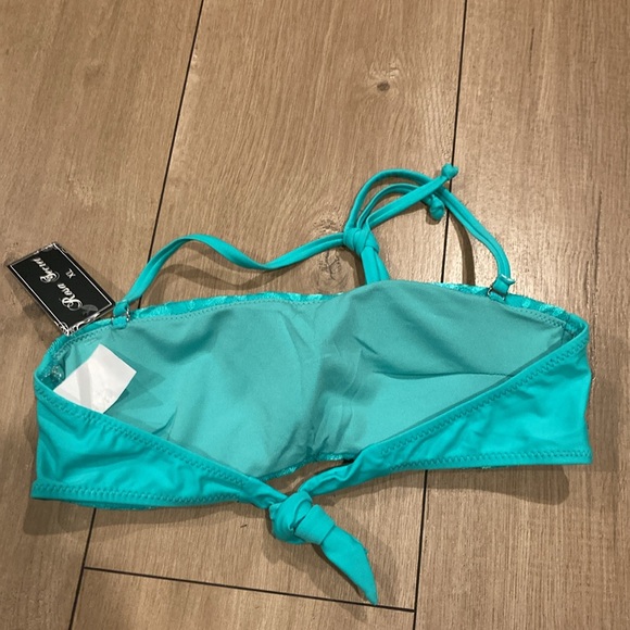 Rosa Secret Bikini Top Size XL - Picture 3 of 6